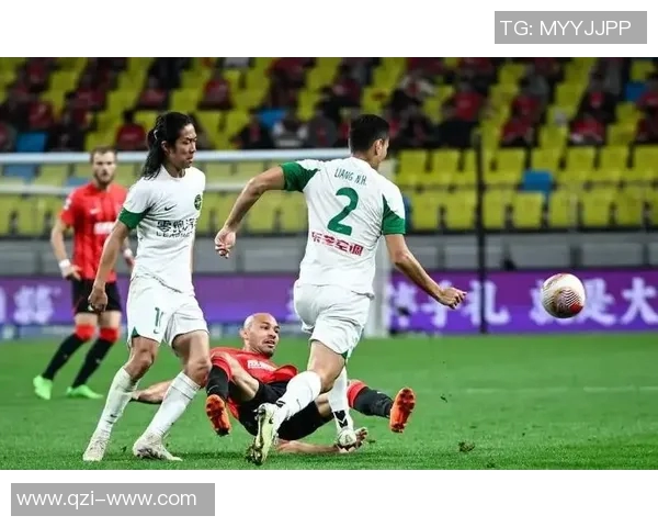 中超焦点战重庆队迎战武汉队争夺关键积分激战一触即发